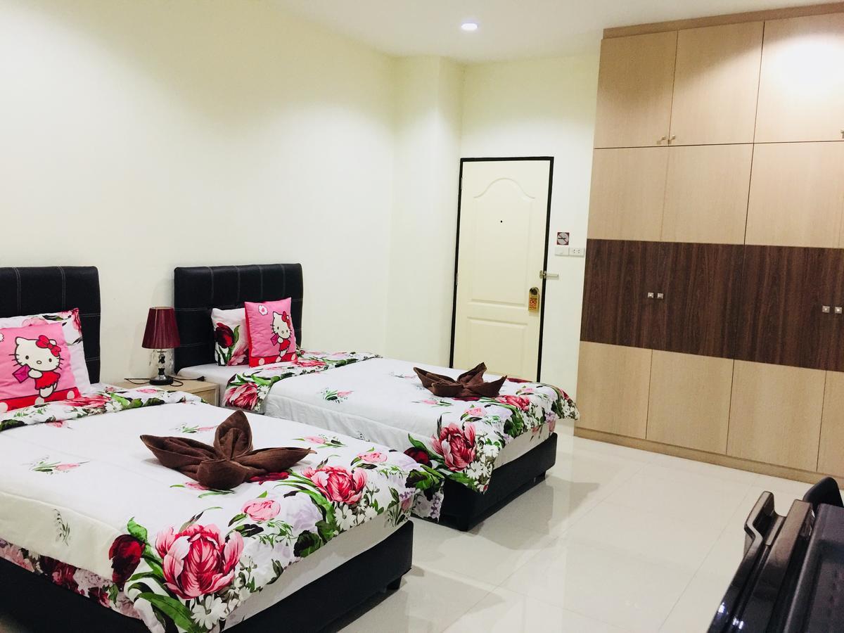 Thani Residence Chonburi Exterior foto
