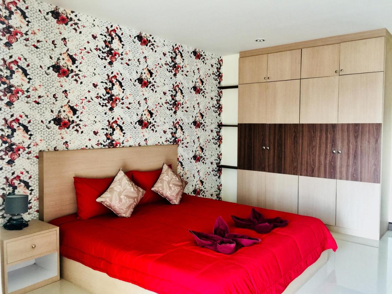 Thani Residence Chonburi Exterior foto