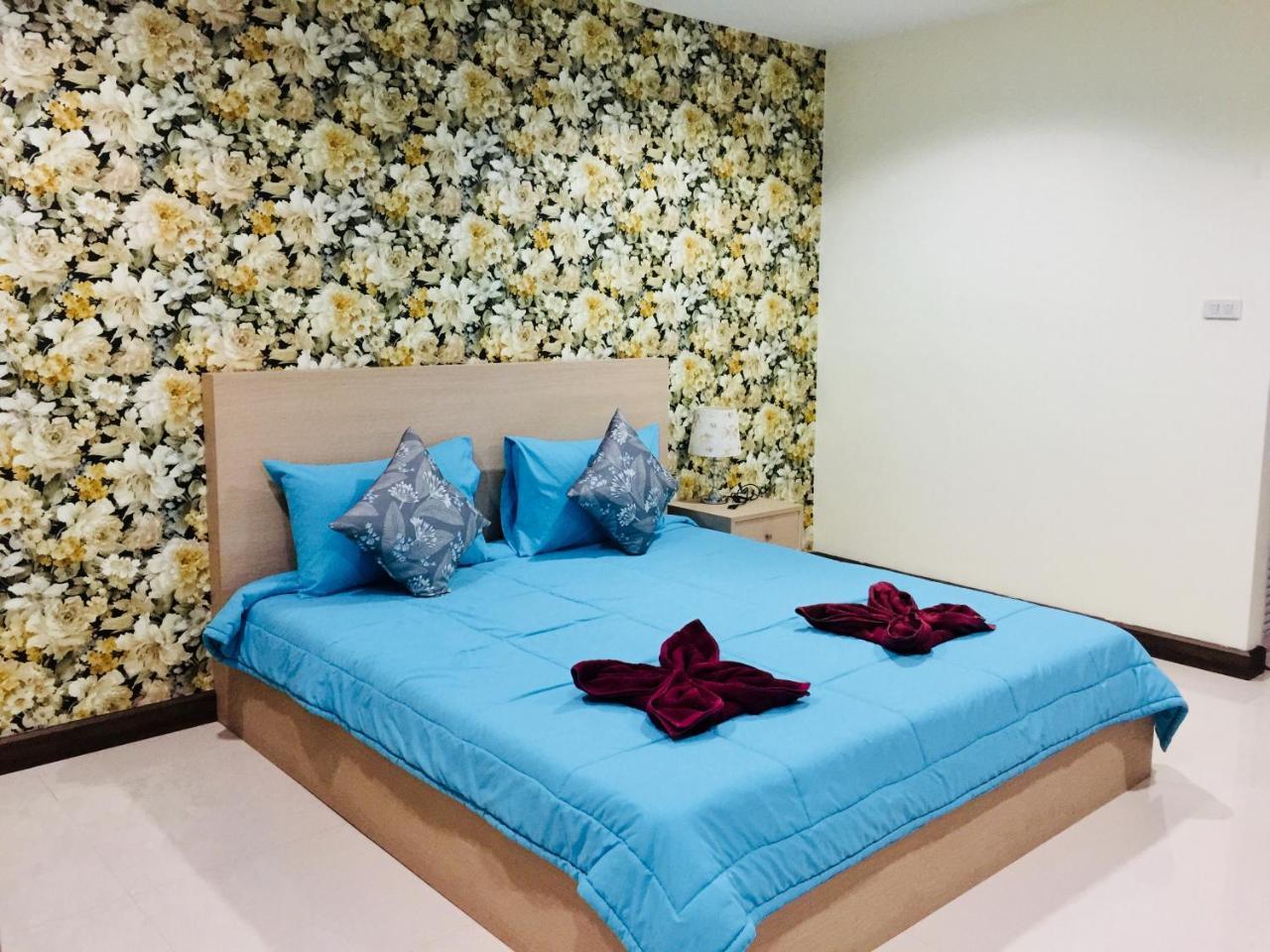 Thani Residence Chonburi Exterior foto